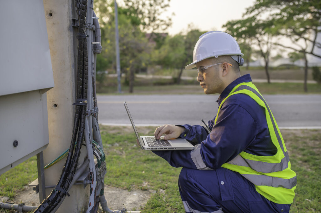 PSTN switch off 2027 UK business fibre migration